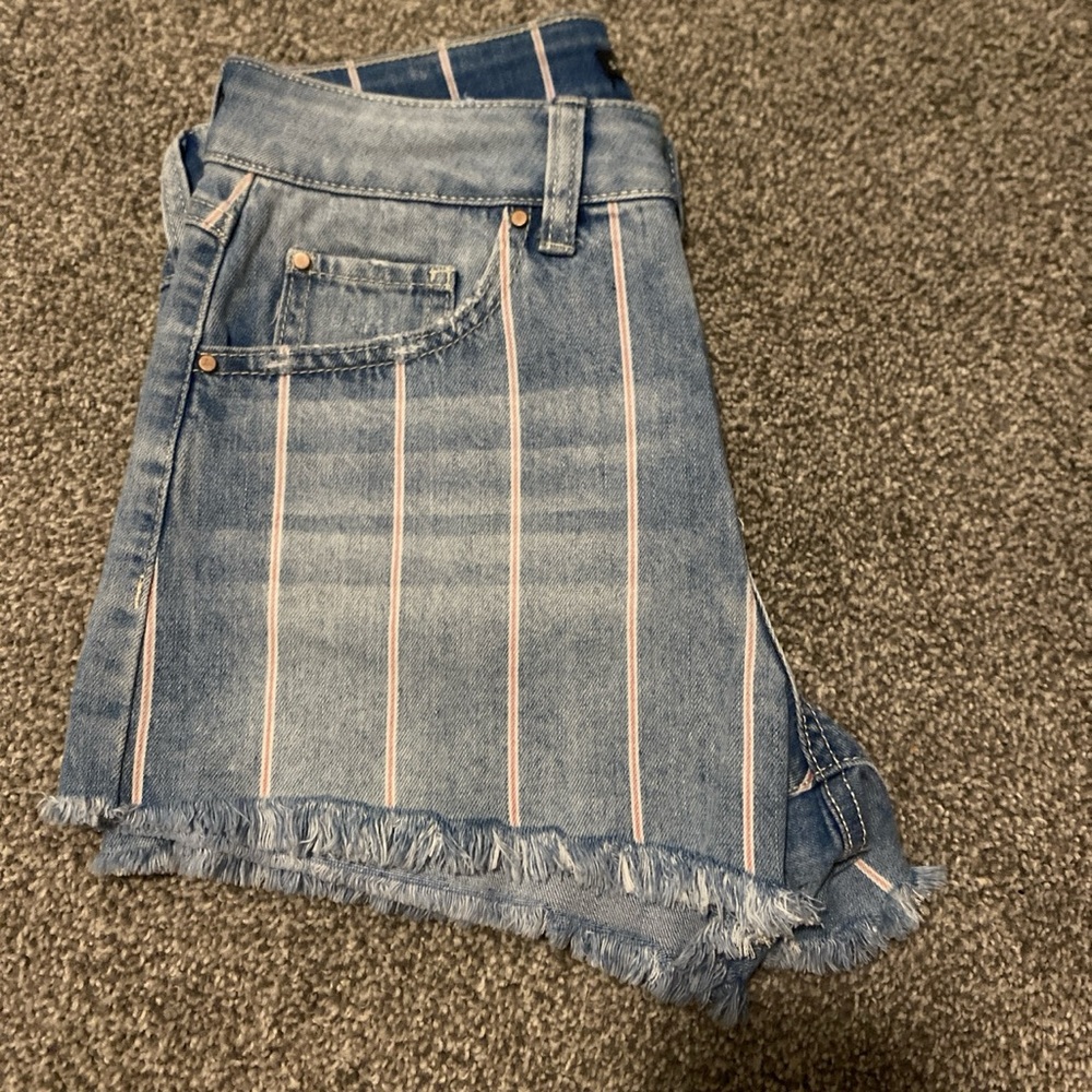 Brand new, Sincerely Jules shorts